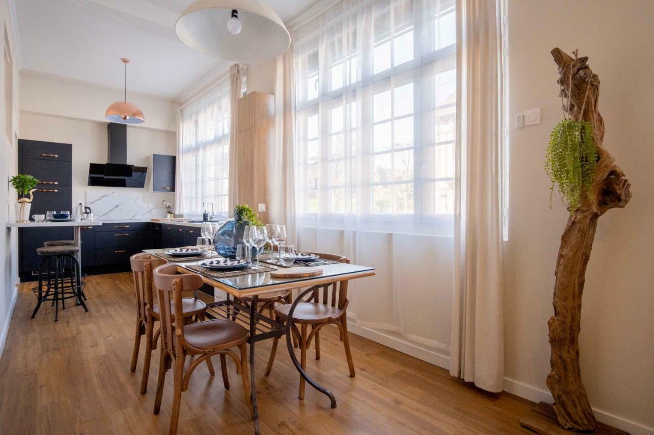 Elegant Appartement En Plein Coeur De Cabourg - Les Locations De Proust Eksteriør bilde